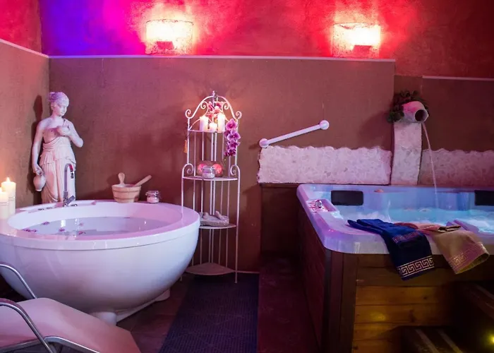 Maison d'hôtes La Mora Exclusive 4*